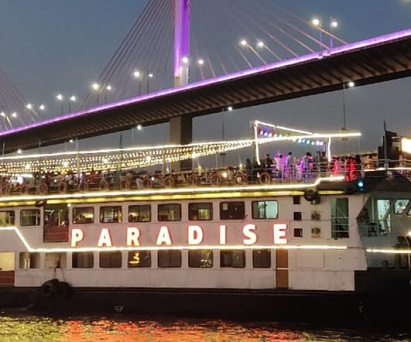 Experience Luxury on Dinner Cruises in Goa and Private Yacht Rentals